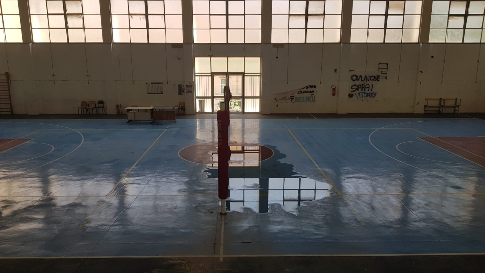 Hippo Basket Salerno: Palestra dell’IIS Genovesi-Da Vinci abbandonata, la Provincia intervenga